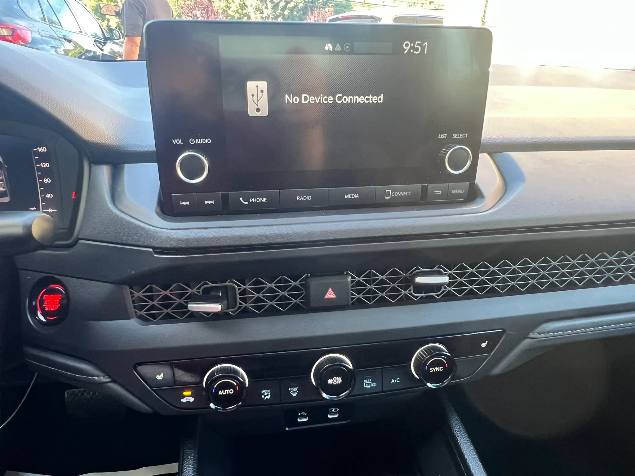 Used 2025 Honda Accord SE image 22