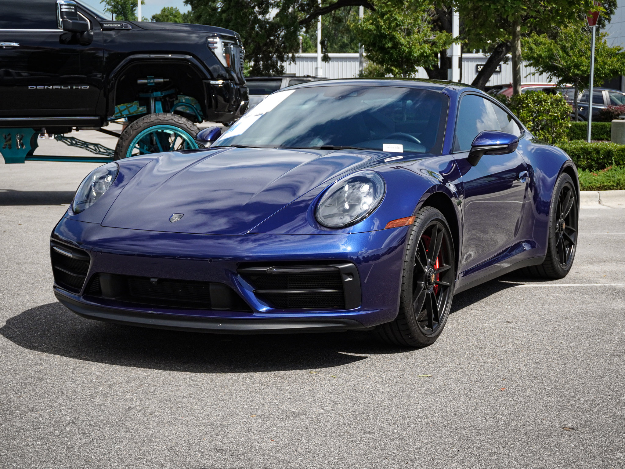 Used 2023 Porsche 911 Carrera GTS RWD image 5