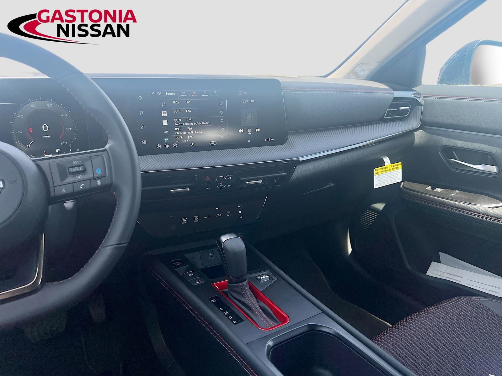 Used 2026 Nissan Kicks SR FWD image 30