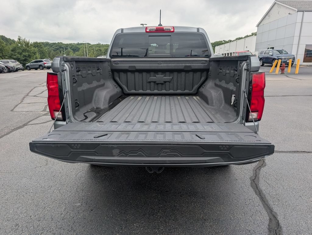 Used 2023 Chevrolet Colorado LT w/ LT Convenience Package III AWD/4WD image 28