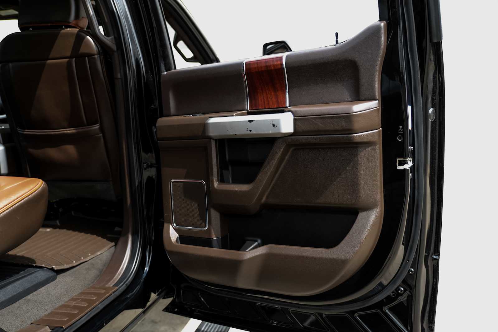 Used 2022 Ford F250 King Ranch w/ King Ranch Ultimate Package image 44