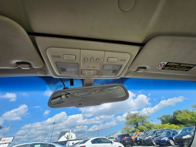 Used 2004 Lexus SC 430 Convertible RWD image 18