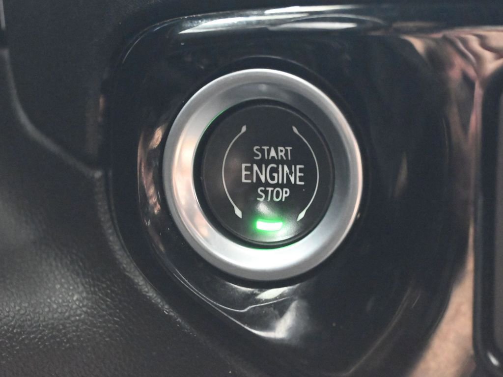 Used 2023 Chevrolet Silverado 1500 RST AWD/4WD image 28