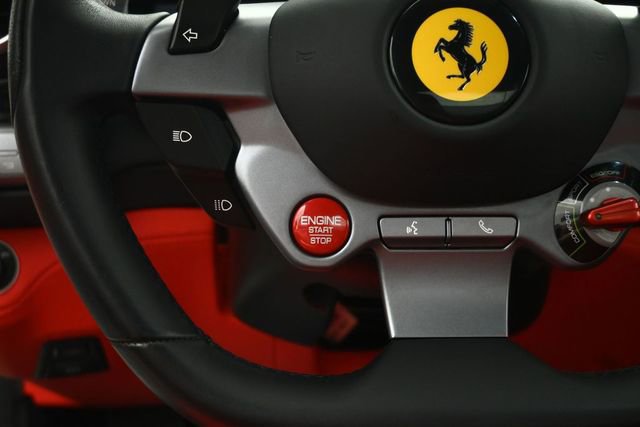 Used 2020 Ferrari Portofino RWD image 44
