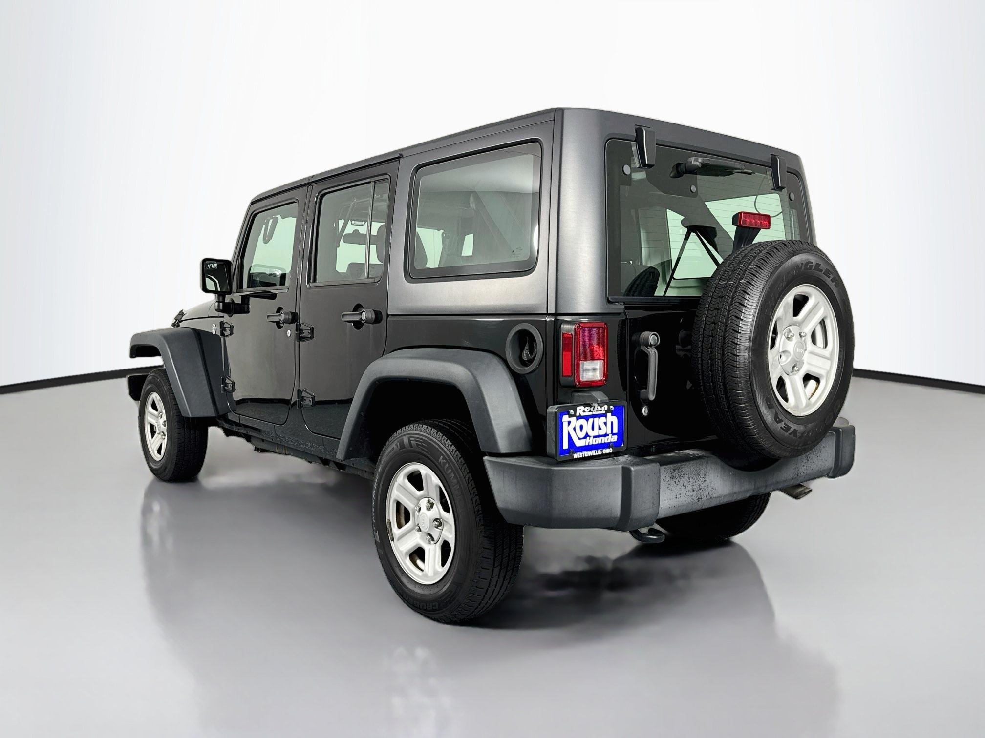 Used 2016 Jeep Wrangler Unlimited Sport AWD/4WD image 7