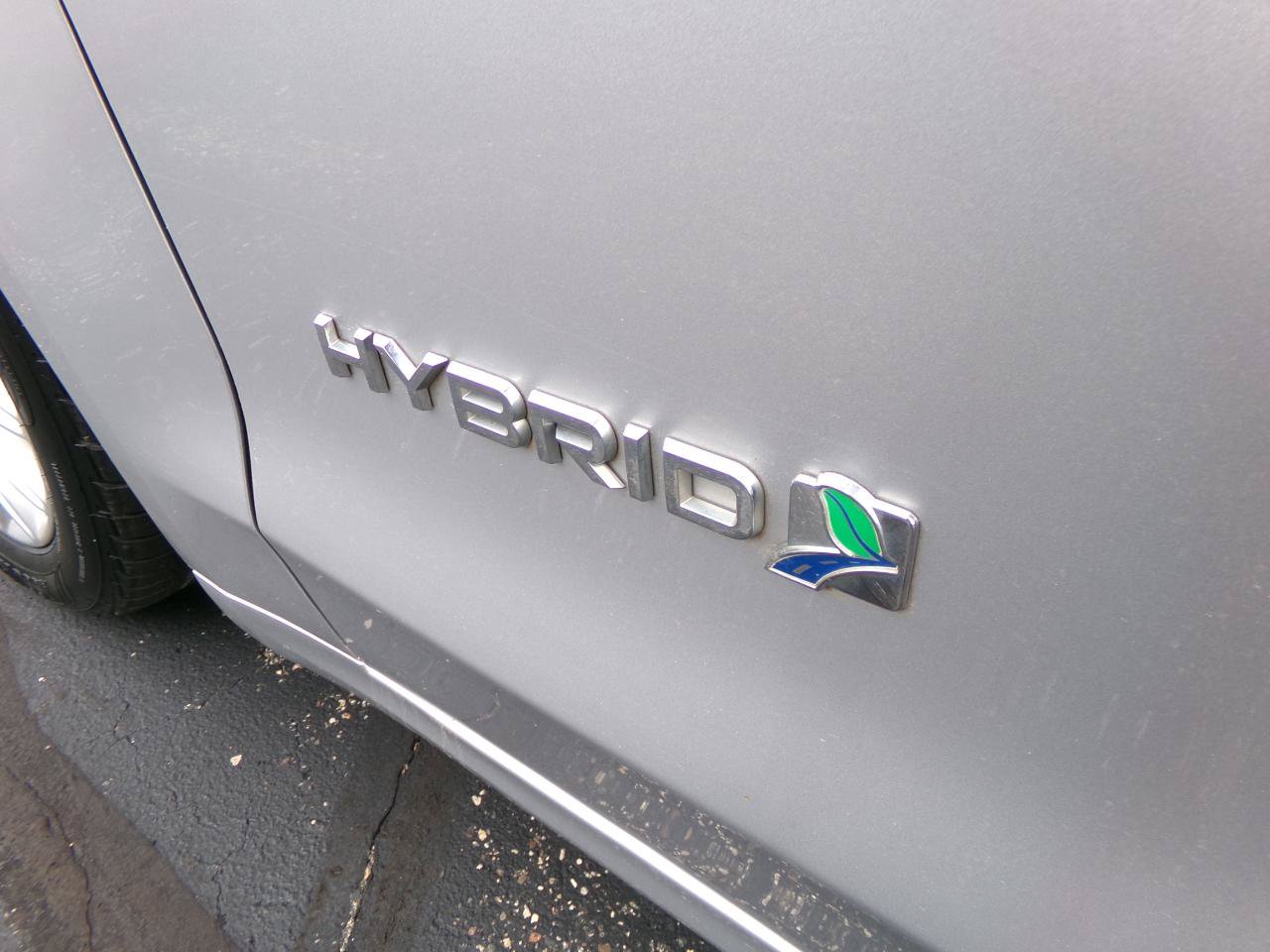 Used 2014 Ford Fusion SE FWD image 9