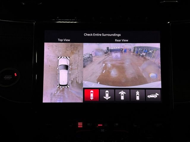 Used 2025 Jeep Grand Cherokee Summit image 36