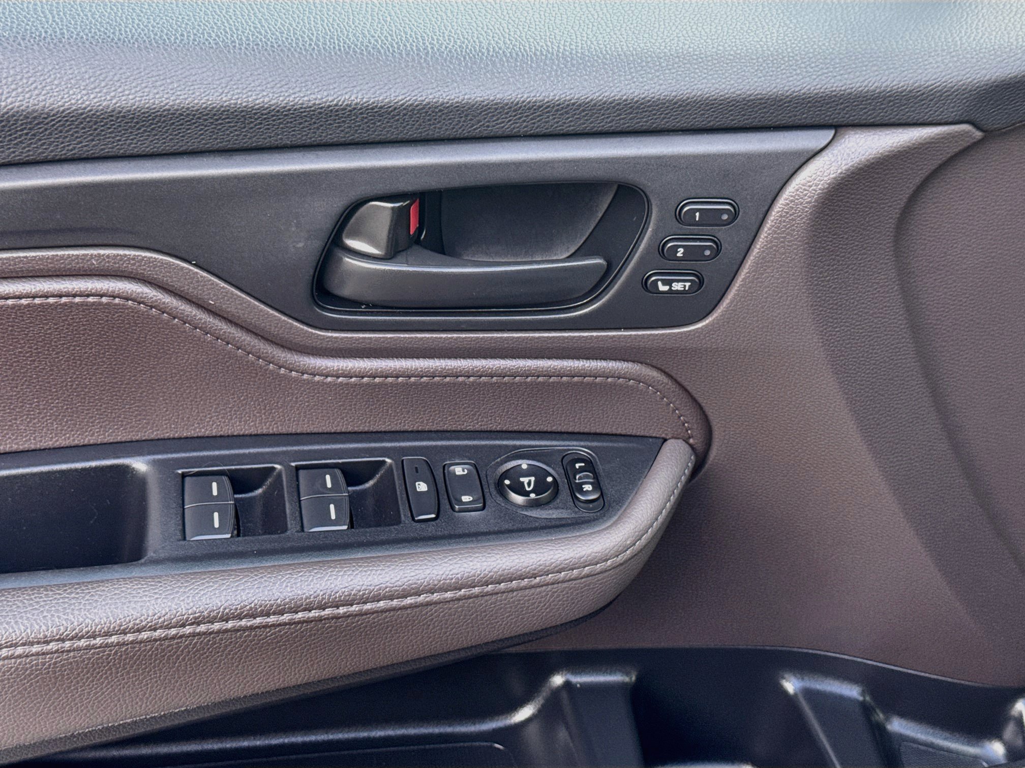Certified 2023 Honda Odyssey EX-L image 16