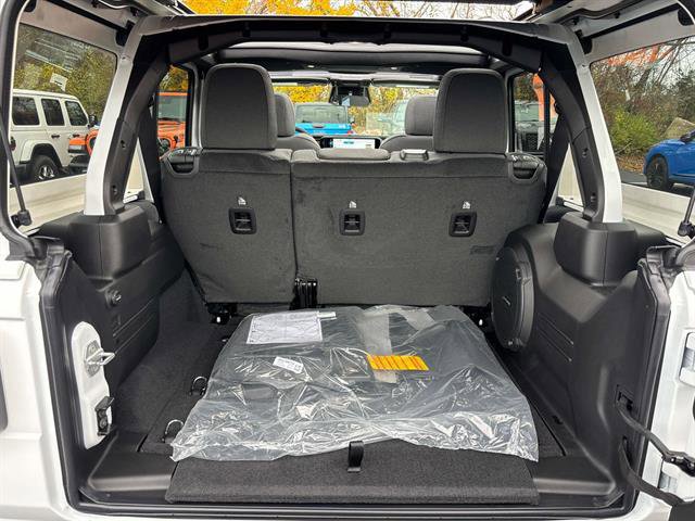 New 2026 Jeep Wrangler Unlimited Sport image 4