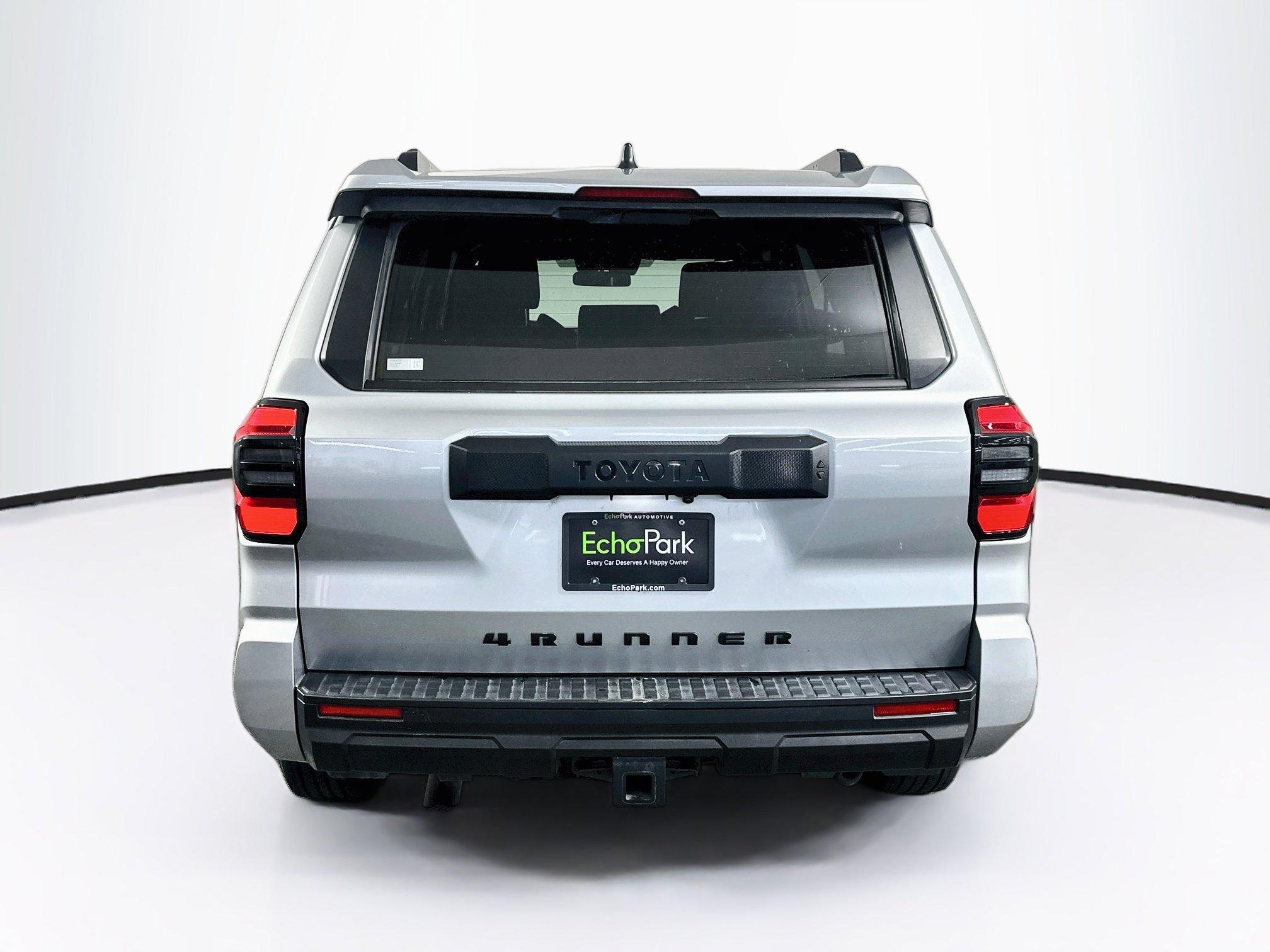 Used 2025 Toyota 4Runner SR5 AWD/4WD image 7