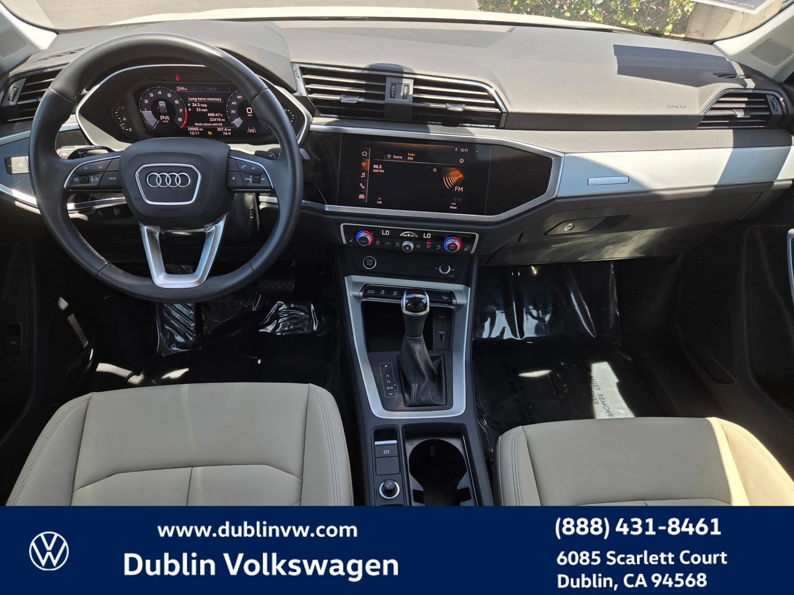 Used 2021 Audi Q3 2.0T Premium w/ Convenience Package AWD/4WD image 13