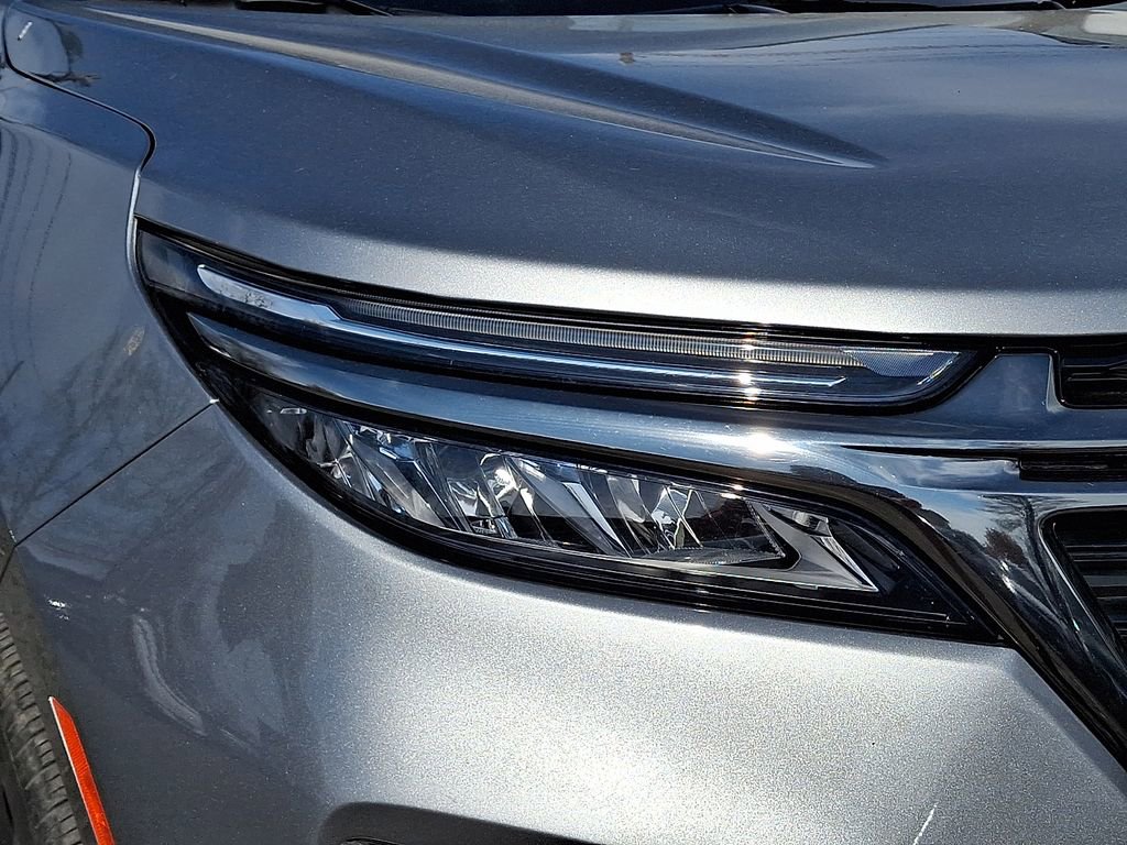 Used 2023 Chevrolet Equinox RS image 34