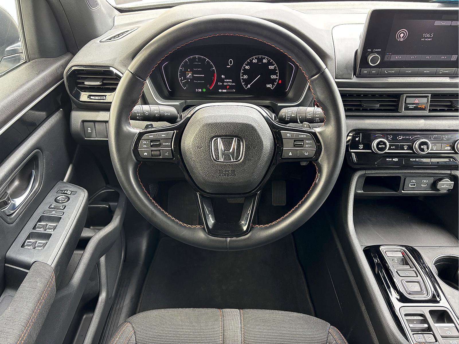 Certified 2023 Honda Pilot Sport image 29