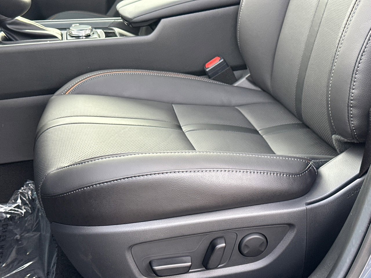 New 2026 MAZDA CX-50 AWD 2.5 Hybrid w/ Cargo Package image 17