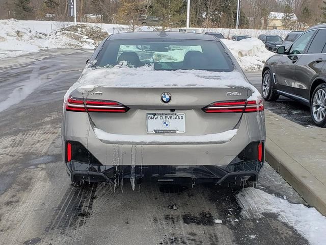 New 2026 BMW 540i xDrive w/ M Sport Package image 4