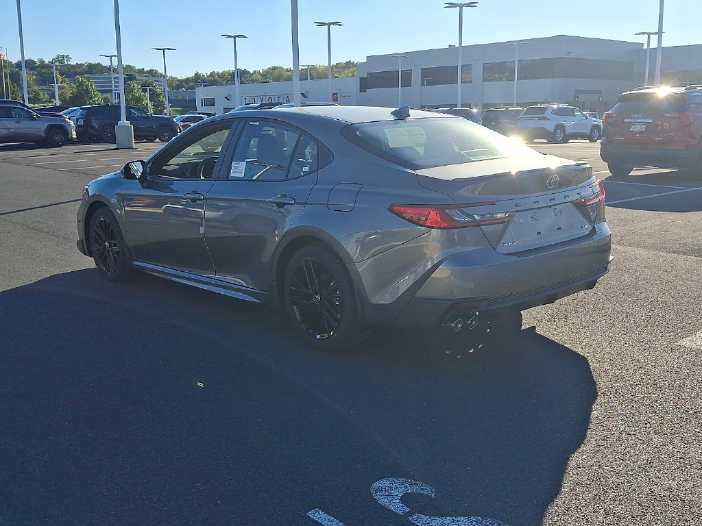New 2026 Toyota Camry SE w/ Convenience Package FWD image 4