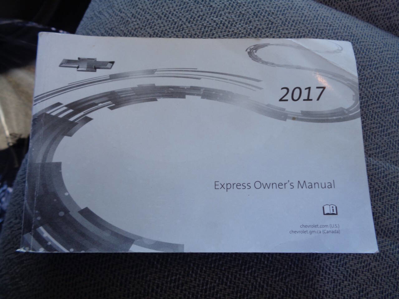 Used 2017 Chevrolet Express 3500 LT w/ LT Preferred Equipment Group image 15