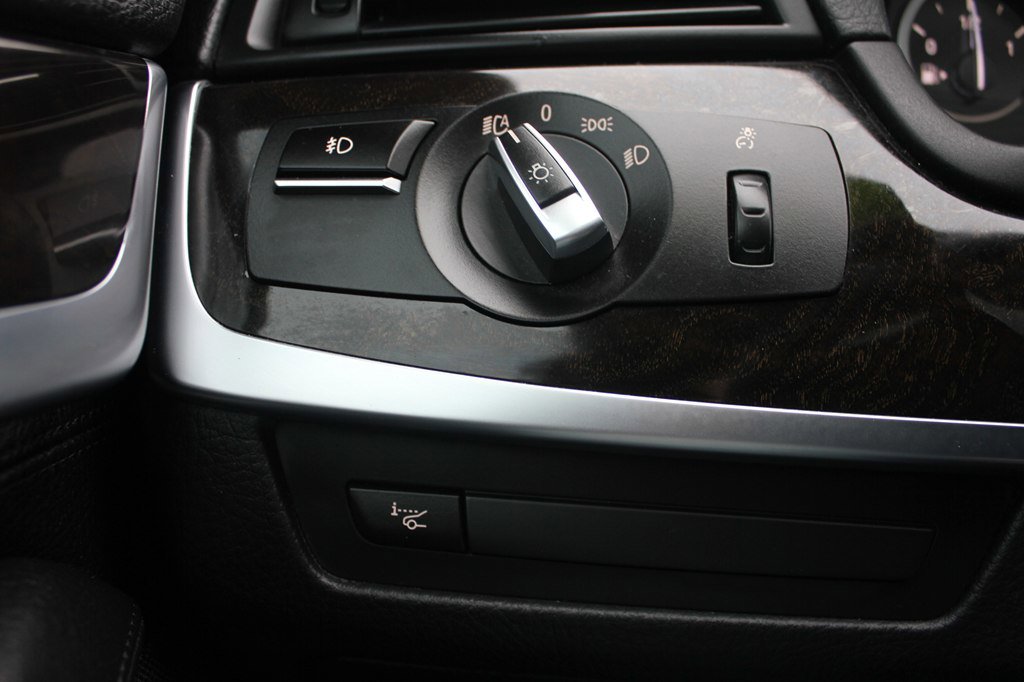 Used 2016 BMW 528i xDrive Sedan image 17