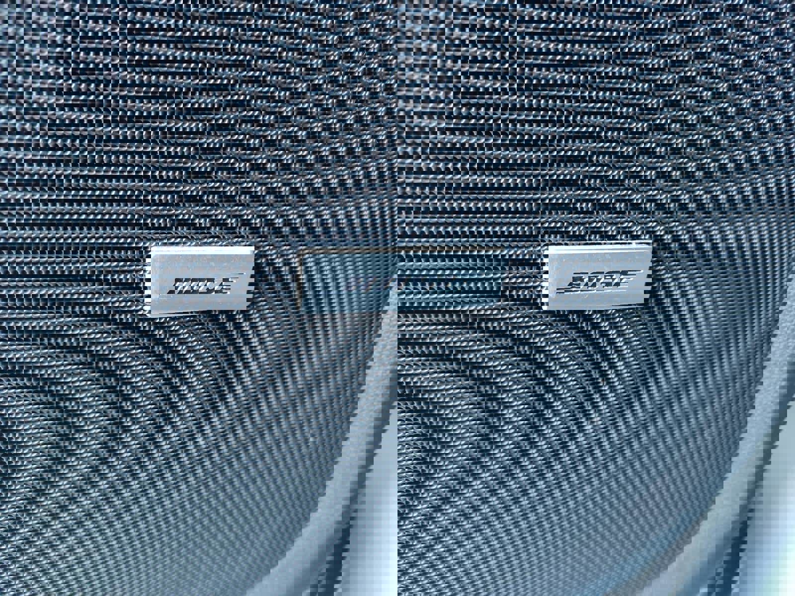 Used 2023 Chevrolet Traverse RS image 13