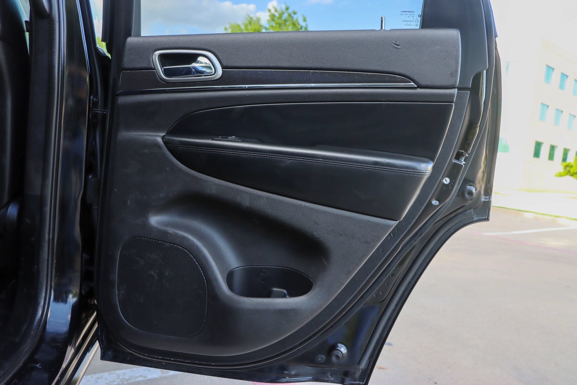 Used 2018 Jeep Grand Cherokee Limited RWD image 10