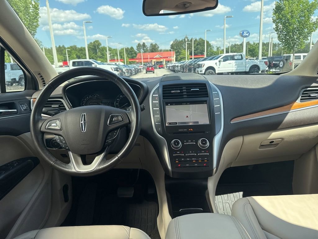 Used 2017 Lincoln MKC Select w/ Select Plus Package FWD image 24