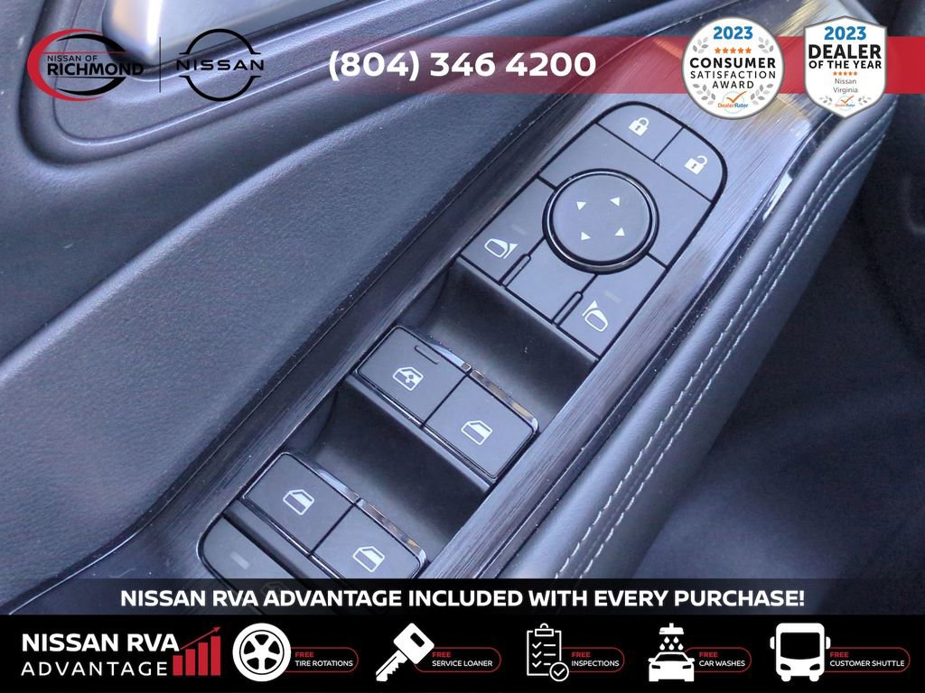 Used 2025 Nissan Rogue SV image 23