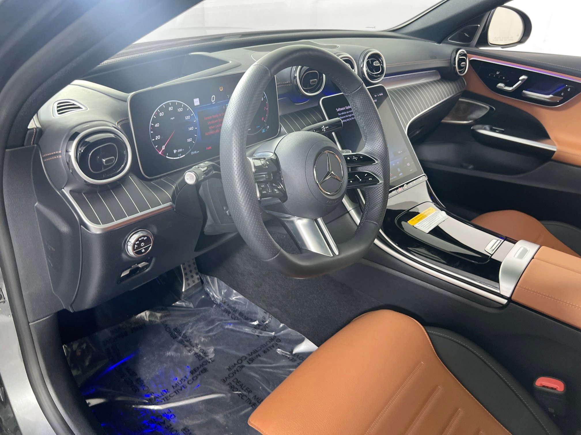 Used 2024 Mercedes-Benz C 300 4MATIC Sedan image 9