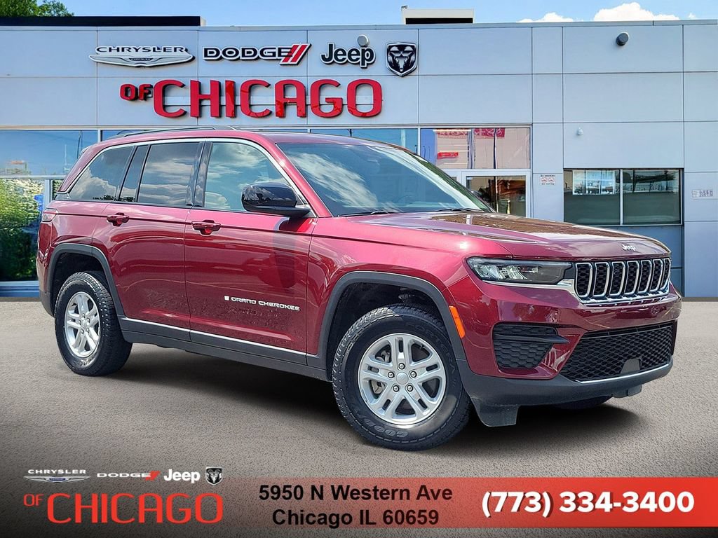 Certified 2025 Jeep Grand Cherokee Laredo AWD/4WD image 1