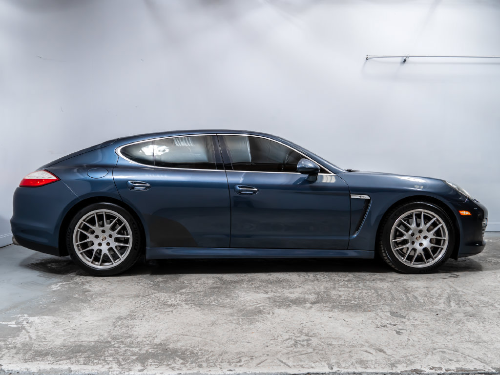 Used 2010 Porsche Panamera 4S AWD/4WD image 8