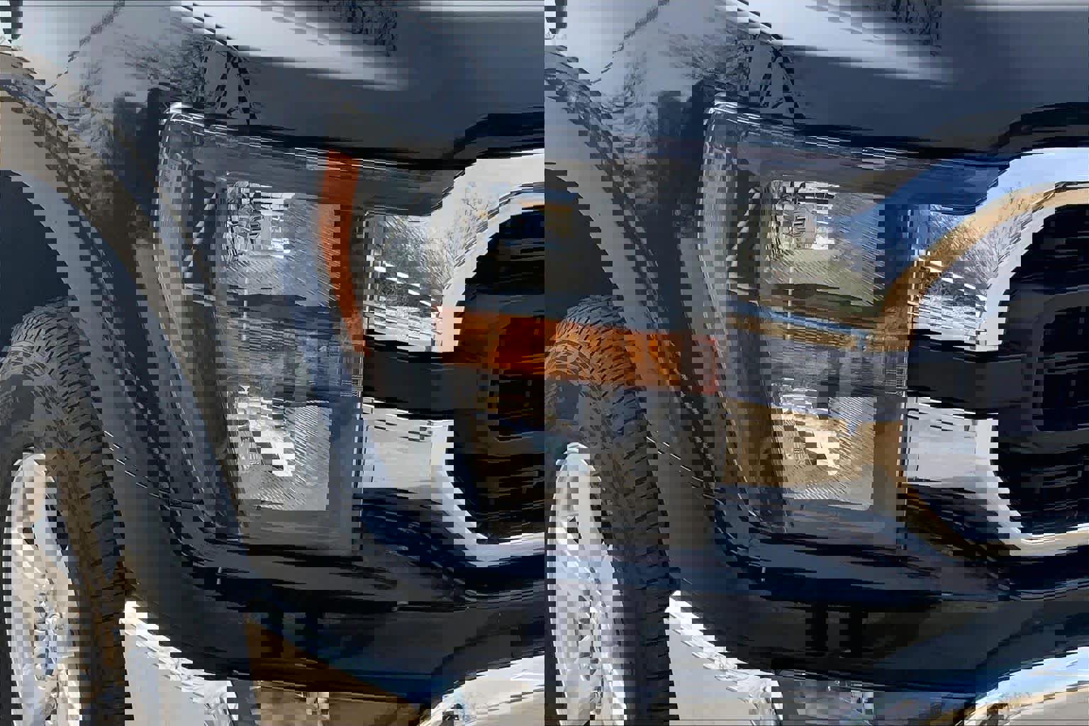 Used 2023 Ford F150 XLT w/ Trailer Tow Package image 26