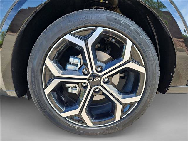 Used 2024 Kia Niro EX Touring FWD image 25