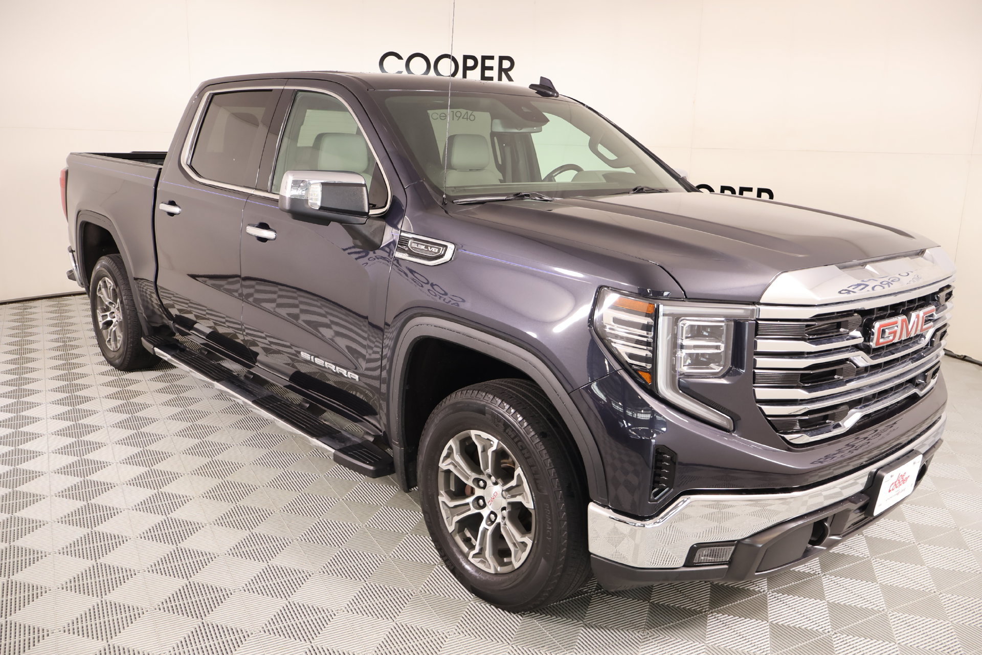 Used 2022 GMC Sierra 1500 SLT
