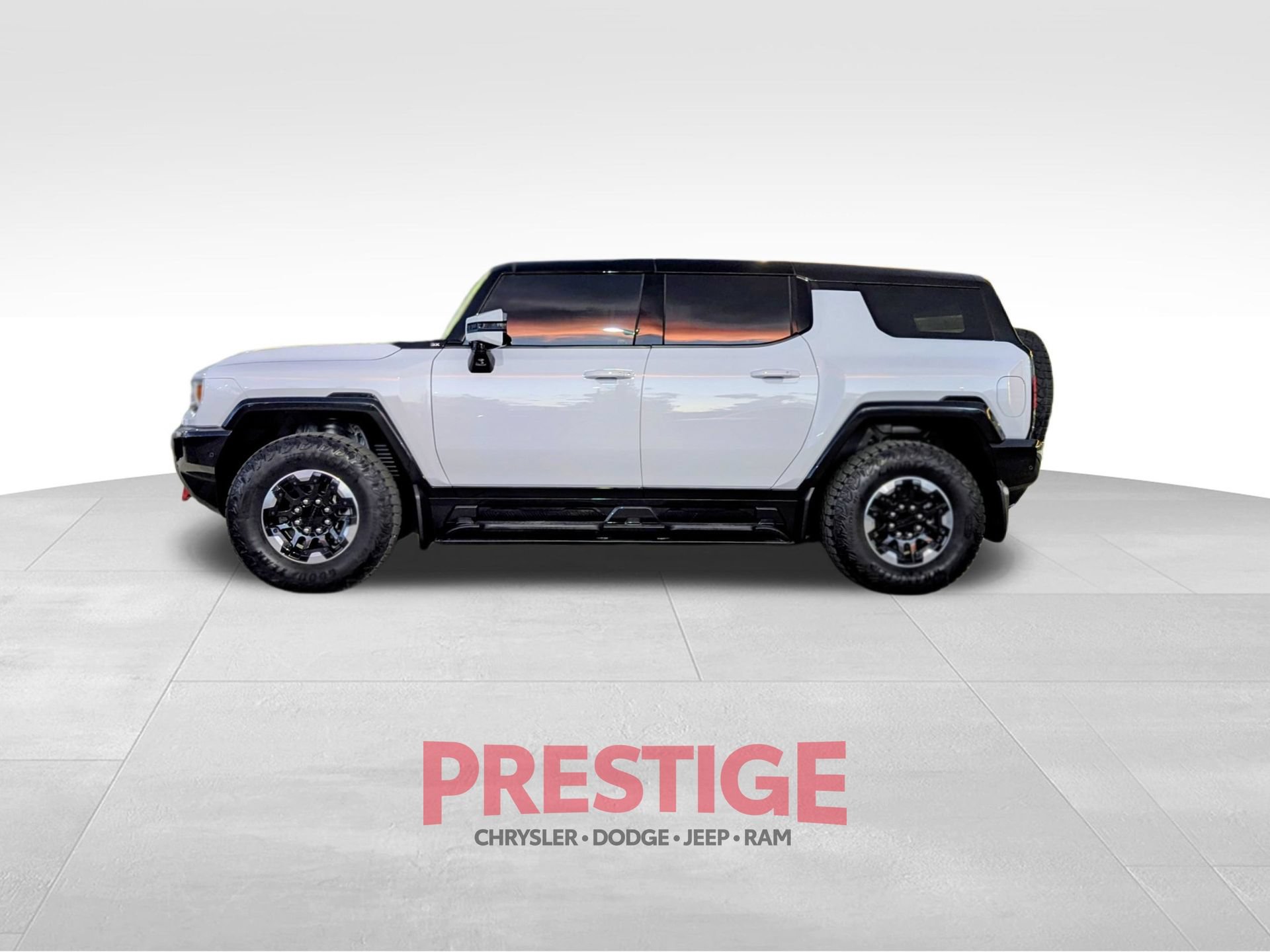 Used 2024 GMC Hummer EV 3X w/ Extreme Off-Road Package AWD/4WD image 15