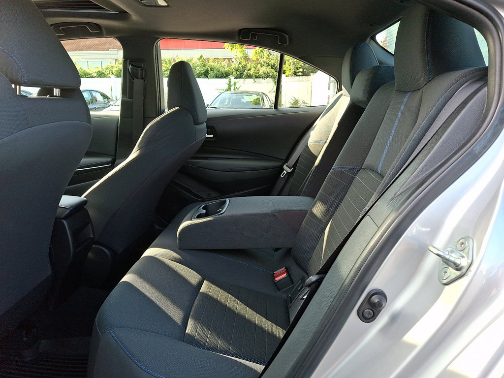 Certified 2022 Toyota Corolla SE w/ SE Premium Package FWD image 10