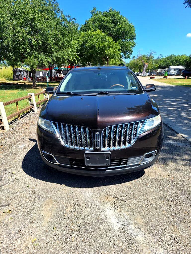 Used 2014 Lincoln MKX FWD w/ Equipment Group 101A