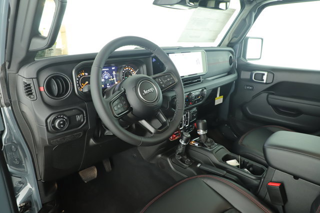 New 2026 Jeep Gladiator Rubicon w/ Technology Group image 5