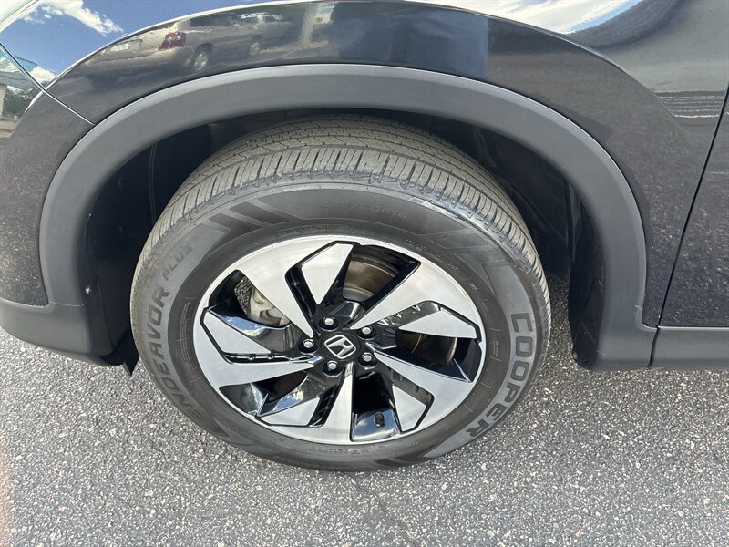 Used 2016 Honda CR-V Touring image 12