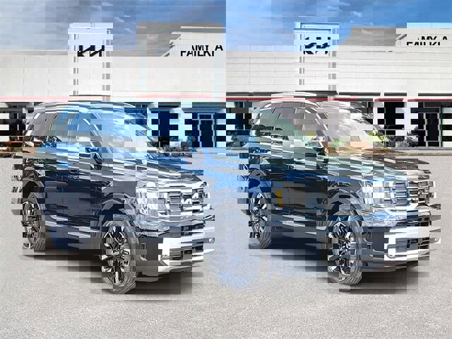 New 2025 Kia Telluride SX w/ SX Captain's Chair Package