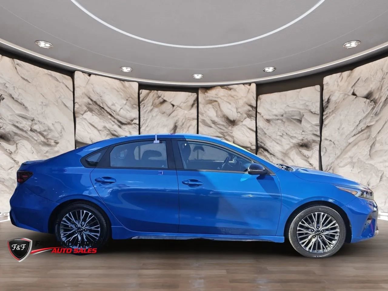 Used 2023 Kia Forte GT-Line image 4