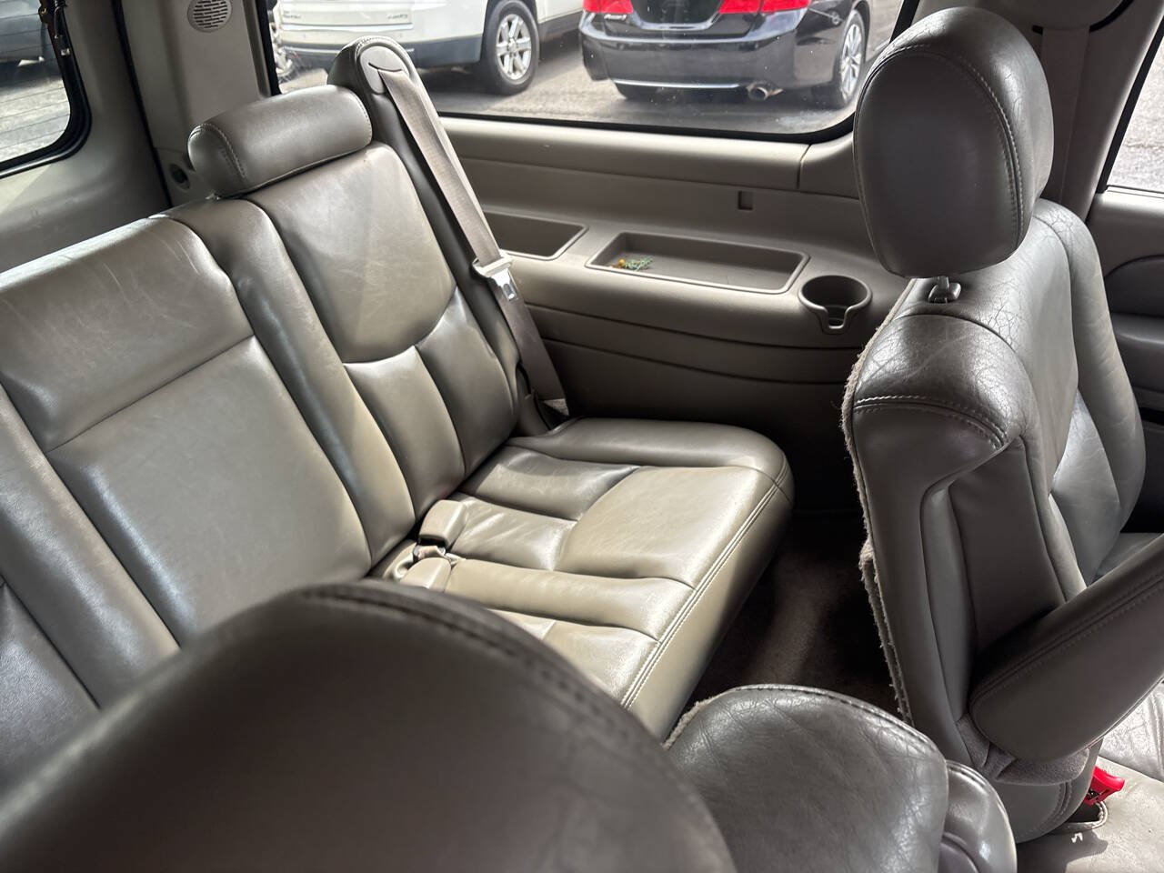 Used 2006 GMC Yukon XL Denali AWD/4WD image 7