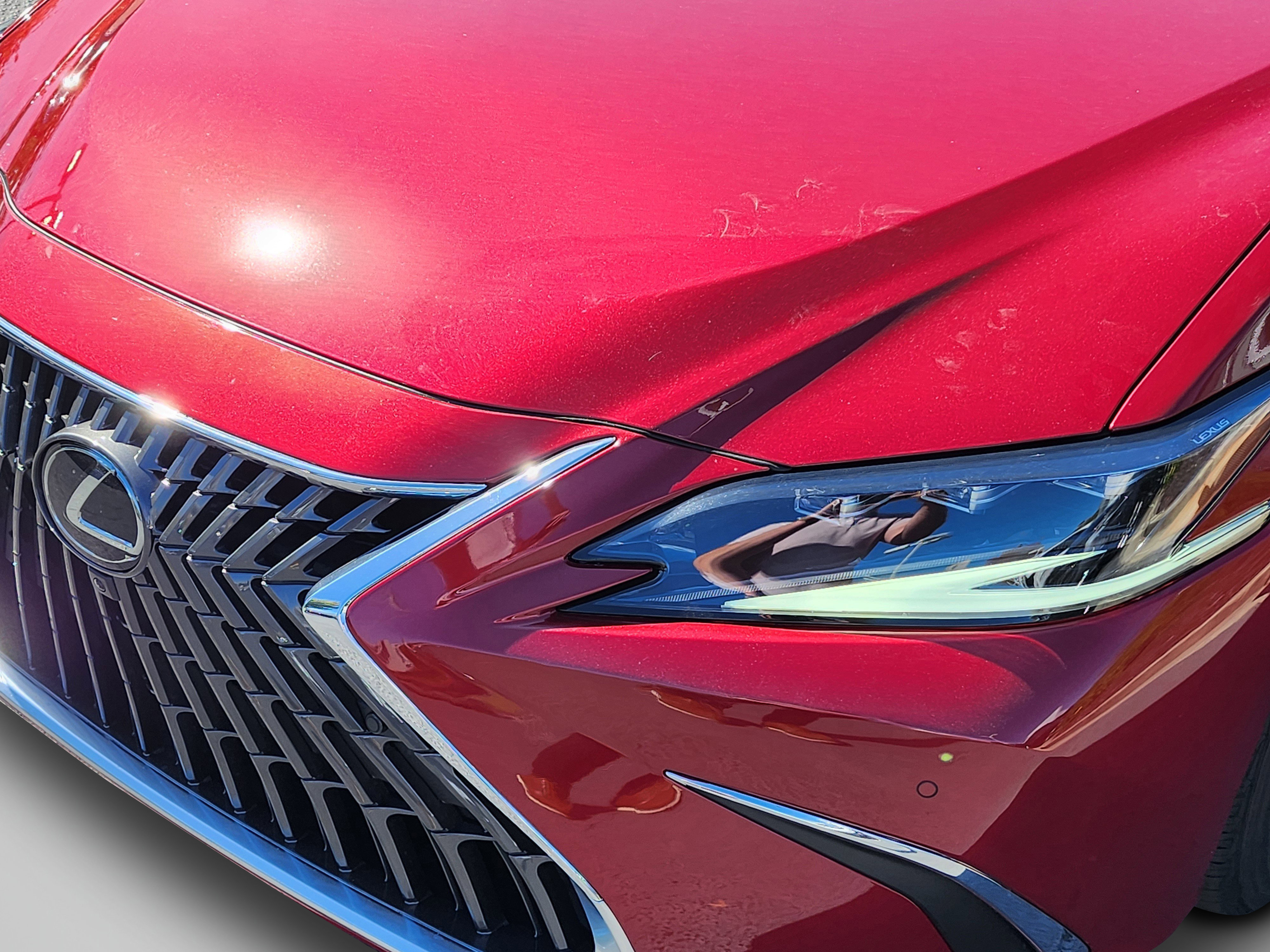 New 2025 Lexus ES 350 Ultra Luxury image 10