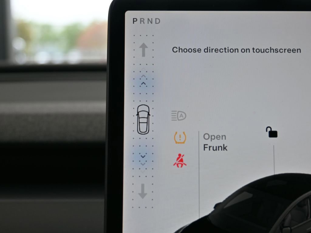Used 2025 Tesla Model 3 Long Range image 23