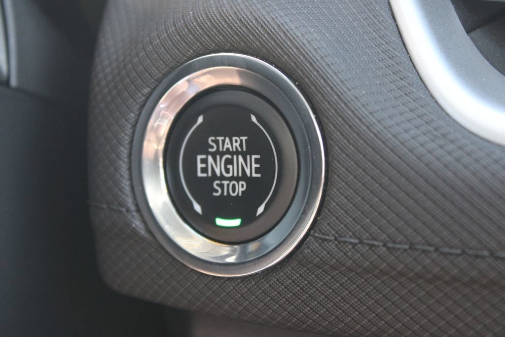 Used 2025 Chevrolet TrailBlazer LT w/ Convenience Package FWD image 41