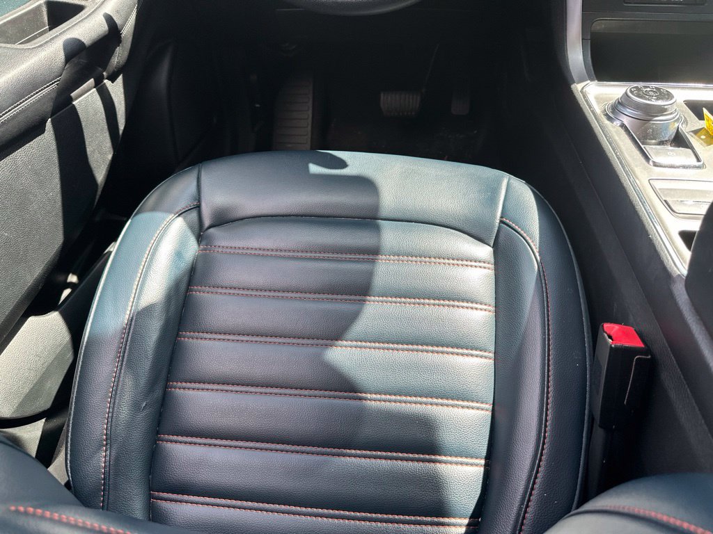 Used 2023 Ford Edge SEL w/ Sport Appearance Package AWD/4WD image 10