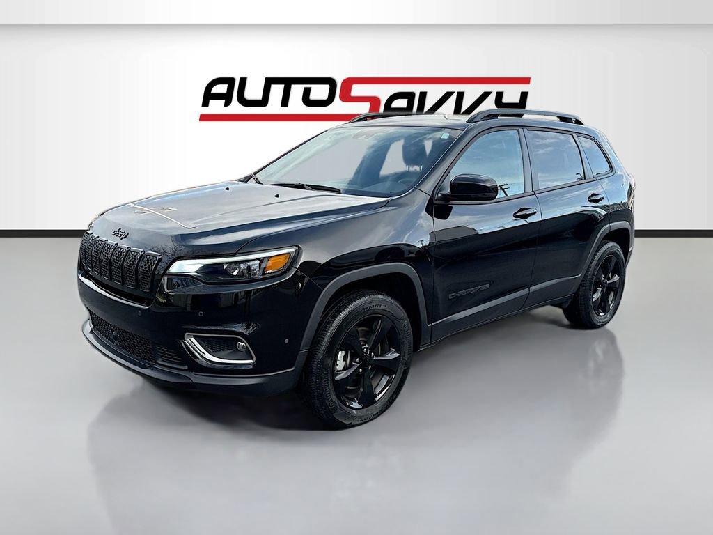 Used 2023 Jeep Cherokee Altitude Lux AWD/4WD image 3