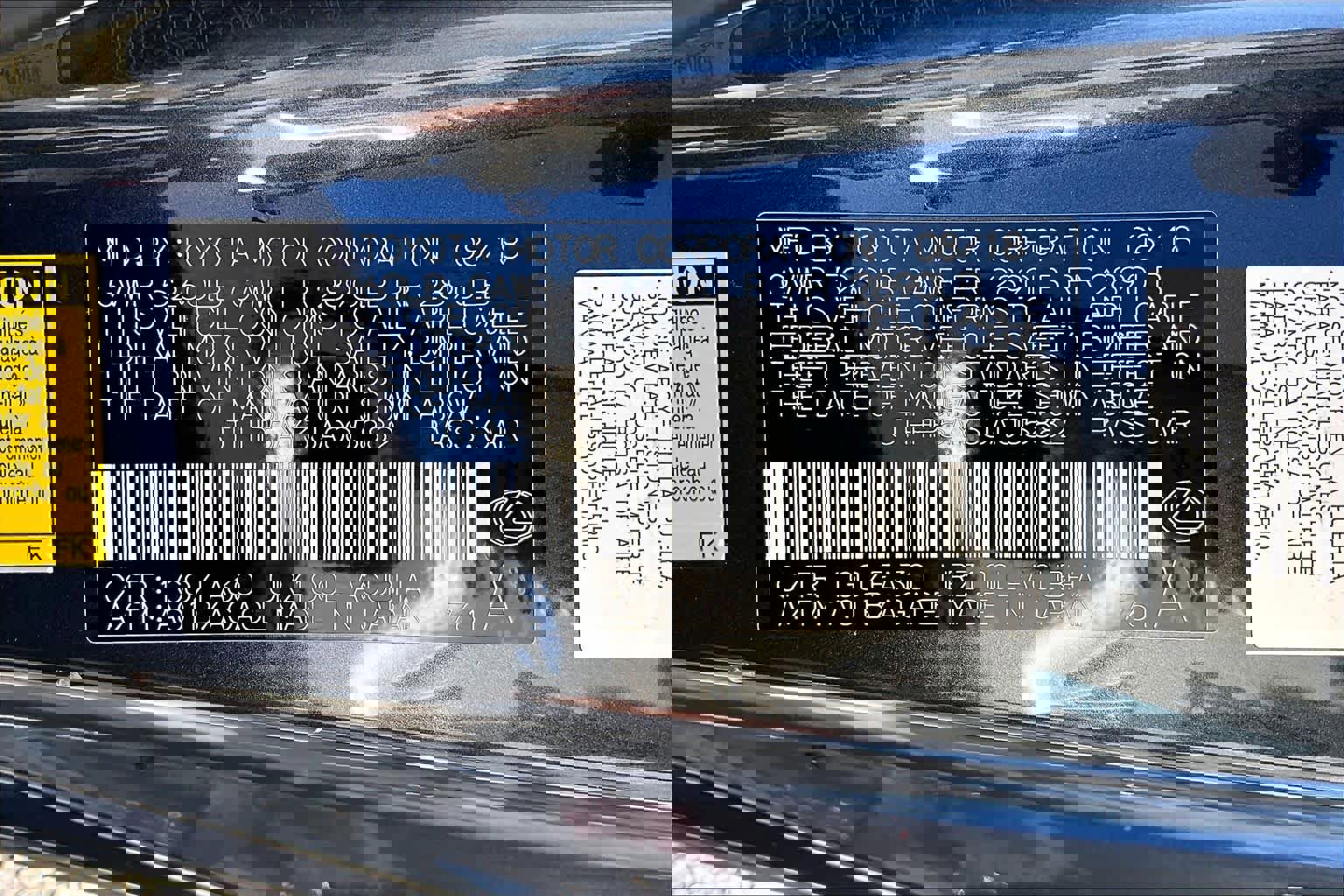 Used 2018 Lexus LC 500 Coupe w/ Sport Package image 31