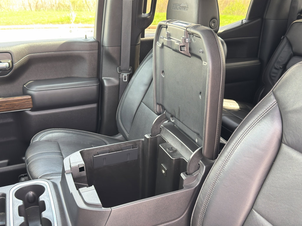 Used 2020 Chevrolet Silverado 1500 High Country AWD/4WD image 21