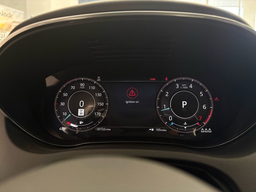 Used 2022 Jaguar E-PACE SE image 19