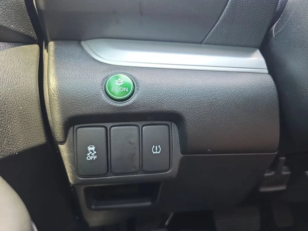Used 2016 Honda CR-V EX image 24
