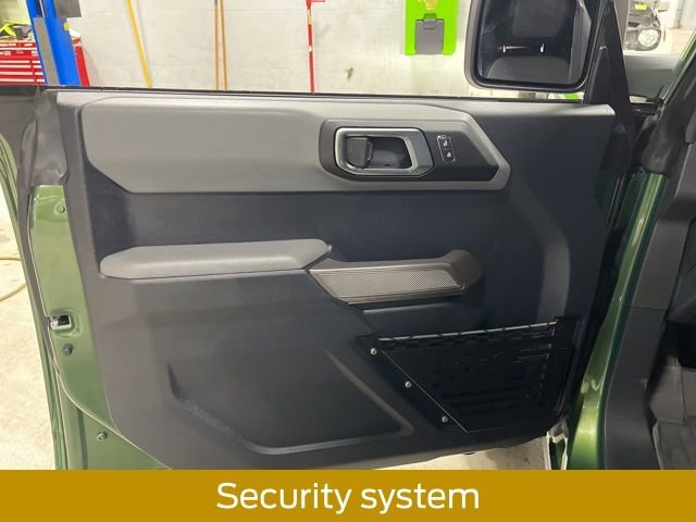 Used 2022 Ford Bronco Everglades image 21